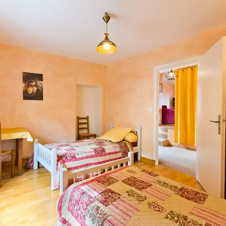 De Margot 여관 Usson