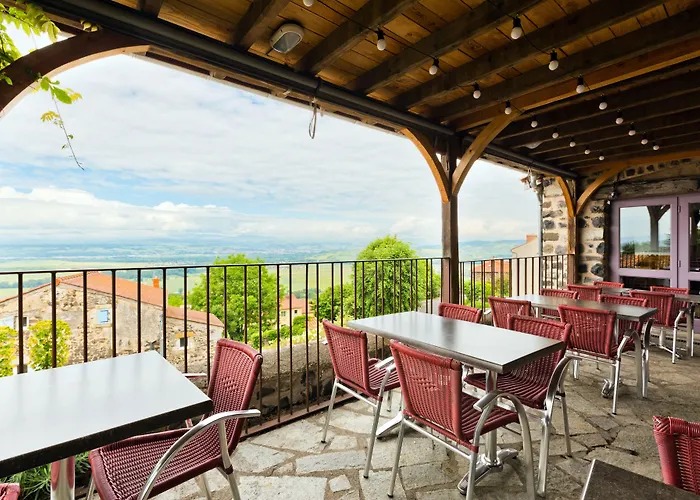 Värdshus De Margot Usson